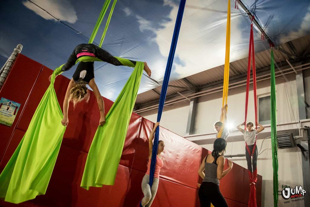 Jump World Wrocław atrakcje